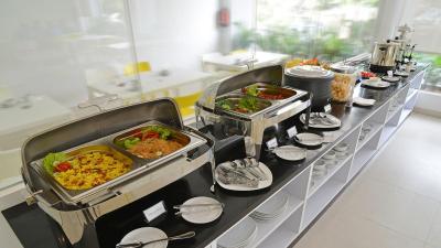 اورید اسمارت هتل مستیک