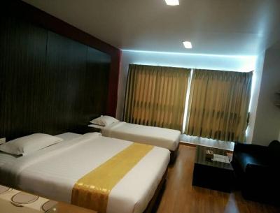 101 هالیدی سوئیت بانکوک