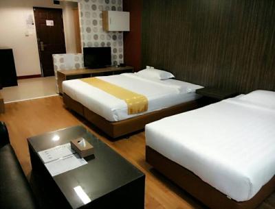 101 هالیدی سوئیت بانکوک