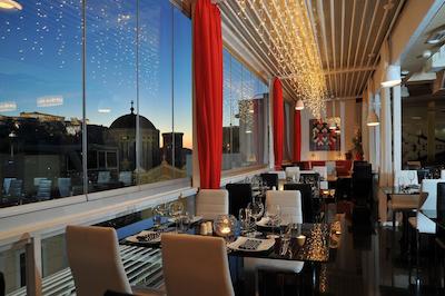 آتن لا استرادا سوئیت