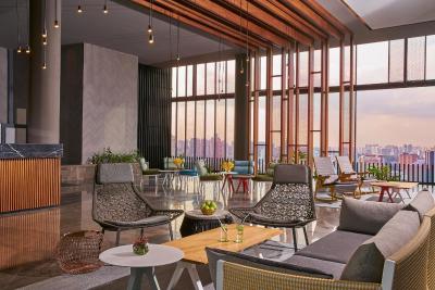 اواسیا هتل داون تاون