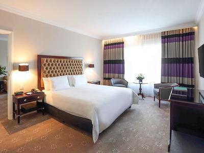 هتل سُفیتل بونز آیرز رکلتا