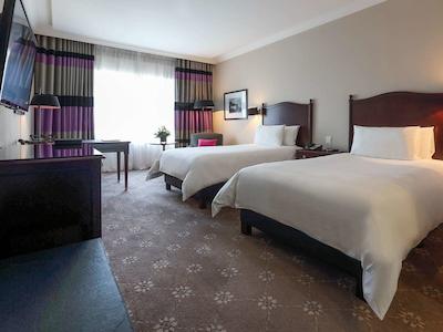 هتل سُفیتل بونز آیرز رکلتا