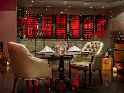 هتل سُفیتل بونز آیرز رکلتا