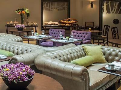 هتل سُفیتل بونز آیرز رکلتا