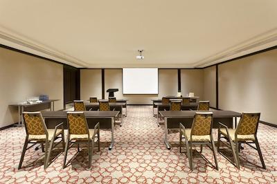 شراتون بونز آیرز هتل اند کنونشن سنتر