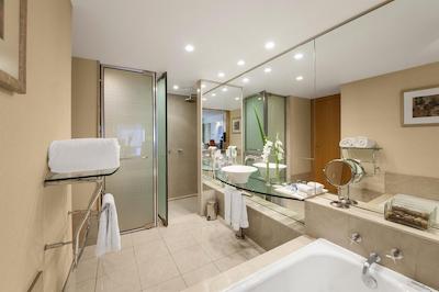 ملی بونز آیرز