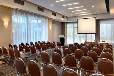 هیلتون پرد پارملیا