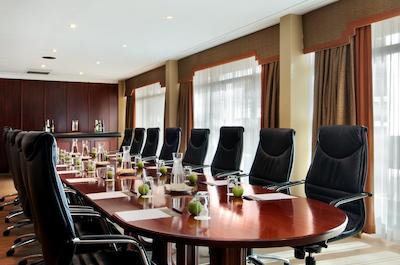 هیلتون پرد پارملیا