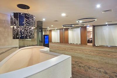 هیلتون پرد پارملیا