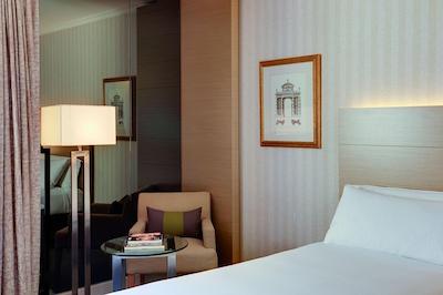 هیلتون پرد پارملیا