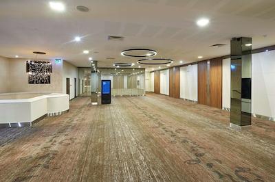 هیلتون پرد پارملیا