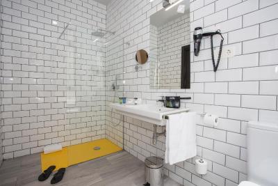 کاژل والنشیا وینتاج