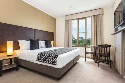 مانترا اُن جلیمنت