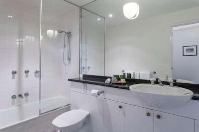 مانترا اُن جلیمنت