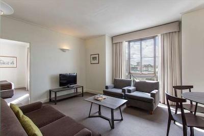 مانترا اُن جلیمنت