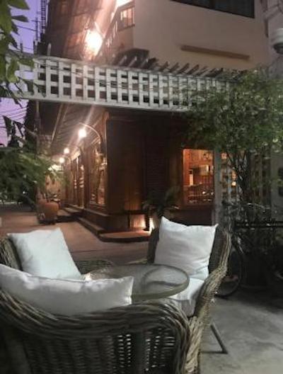 اورینتال اسمایل بد اند بریکفست