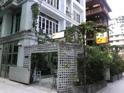 اورینتال اسمایل بد اند بریکفست