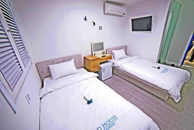 راد هوس میئونگدنگ