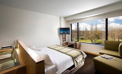 کرون پلازا کانبرا