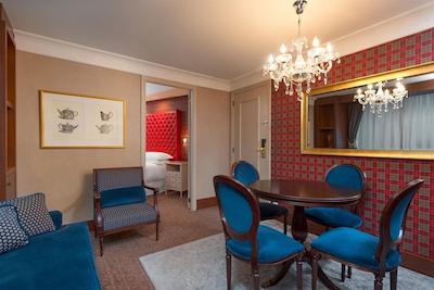 شراتون پرتو آلگر