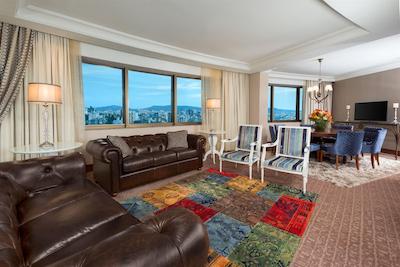 شراتون پرتو آلگر