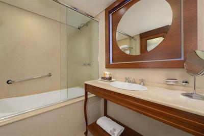 شراتون پرتو آلگر