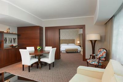 شراتون پرتو آلگر