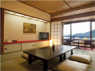 اتامی اُنسن یویادو ایچیبانچی