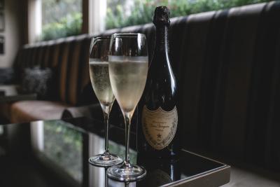 د لیال هتل اند اسپا