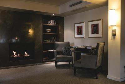 د لیال هتل اند اسپا