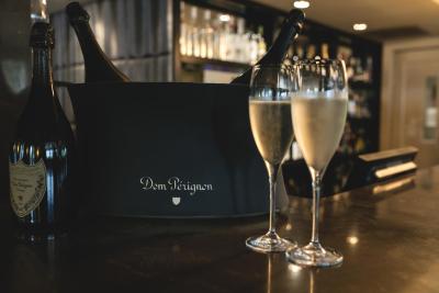 د لیال هتل اند اسپا