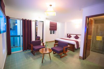 و هتل فنم پنه