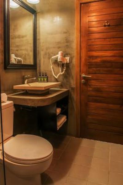 و هتل فنم پنه