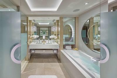 کرون تورز ملبورن