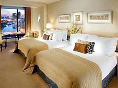 کرون تورز ملبورن