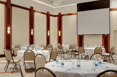 فور پوینتز بای شراتون کوریتیبا