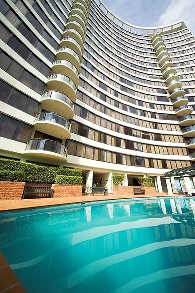 بریکفری کاپیتال تور