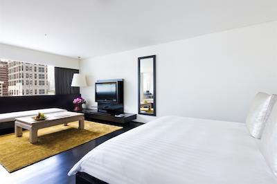 کومو متروپولیتن بانکوک