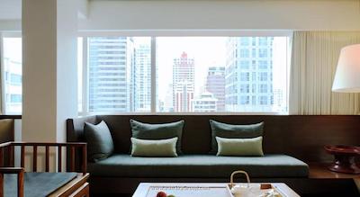 کومو متروپولیتن بانکوک