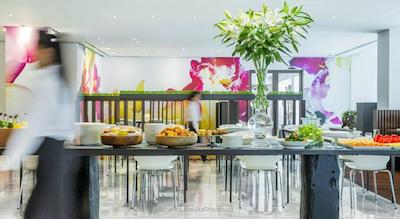 کومو متروپولیتن بانکوک