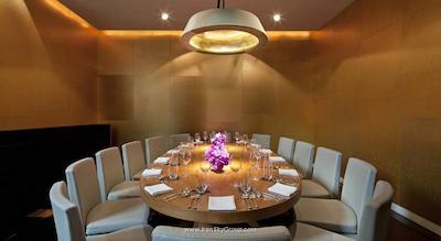 کومو متروپولیتن بانکوک