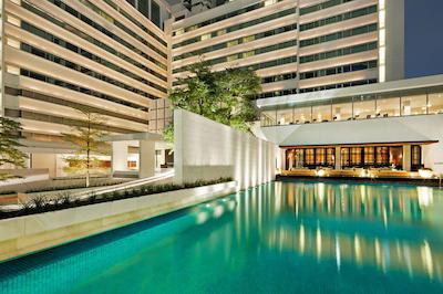 کومو متروپولیتن بانکوک