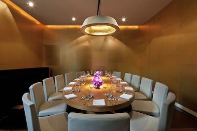 کومو متروپولیتن بانکوک