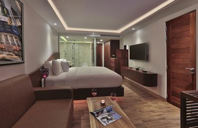 د پریویلج هتل ازرا بیچ کلوب