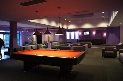 تپ کونتریلین زنید هتل کنفرنس اند اسپا