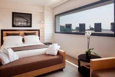 کرون پلازا لیل اورالیل