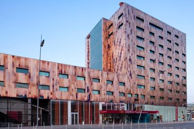 کرون پلازا لیل اورالیل