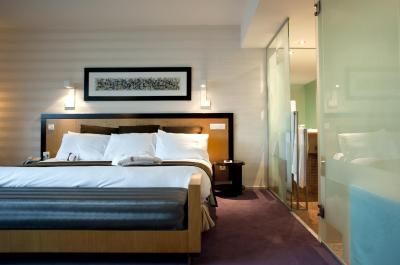 کرون پلازا لیل اورالیل