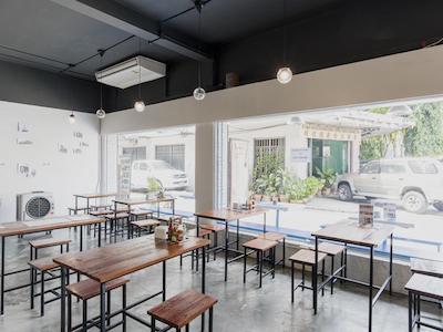 لافتل استیشن هاستل